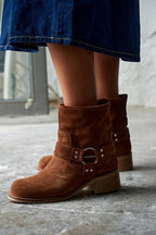 Women's Ankle Boots with Buckles – Vintage Brown
