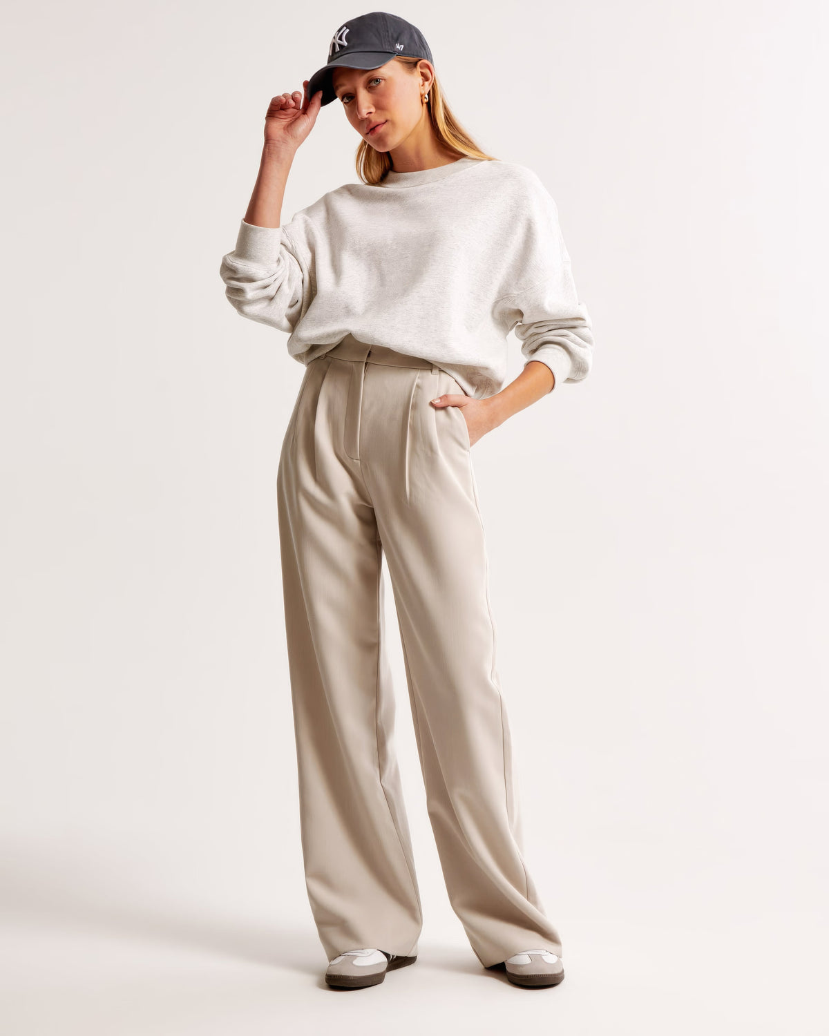 SOFIA Flowy Pants