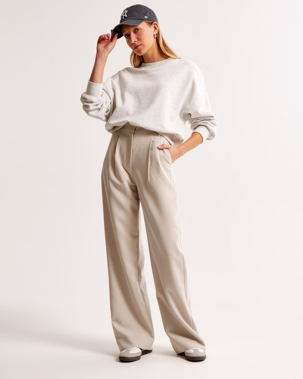 SOFIA Flowy Pants