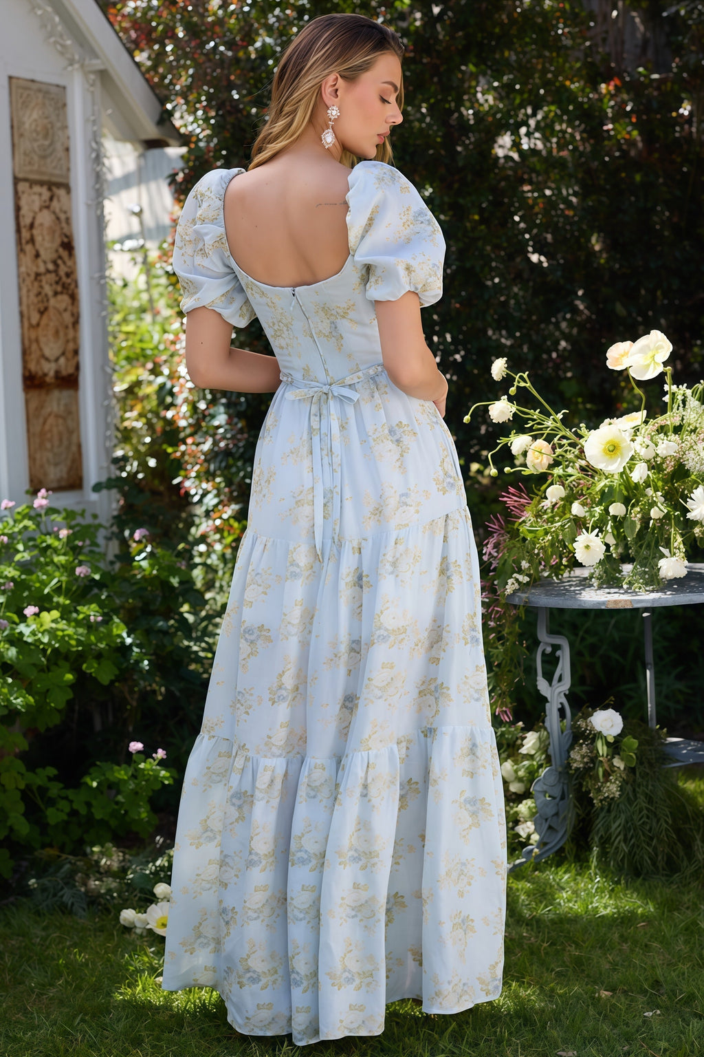 Layla | Elegant Flowy Dress