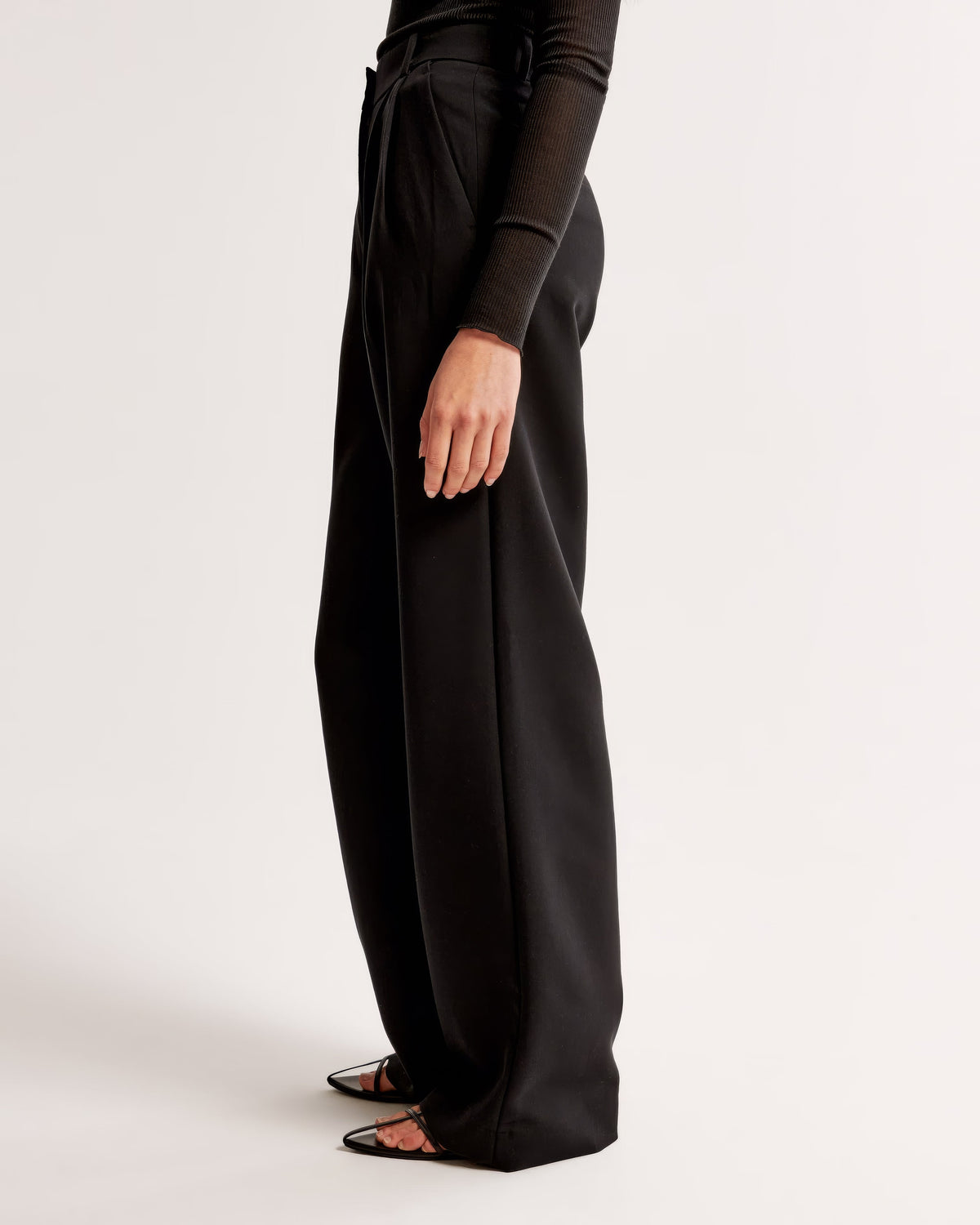 SOFIA Flowy Pants