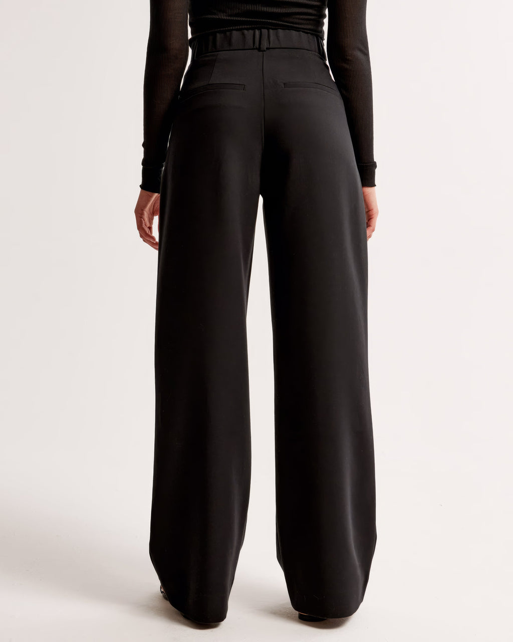 SOFIA Flowy Pants