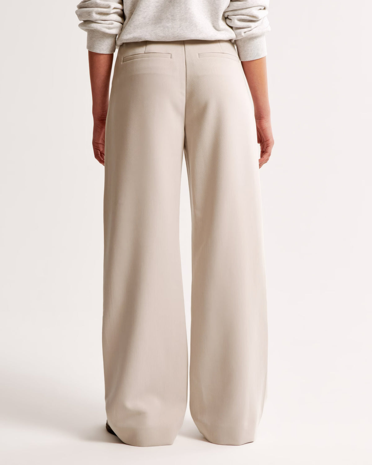 SOFIA Flowy Pants