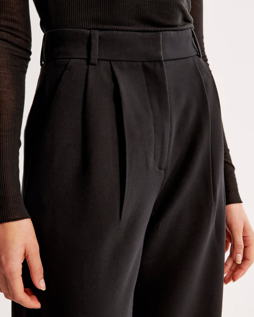 SOFIA Flowy Pants