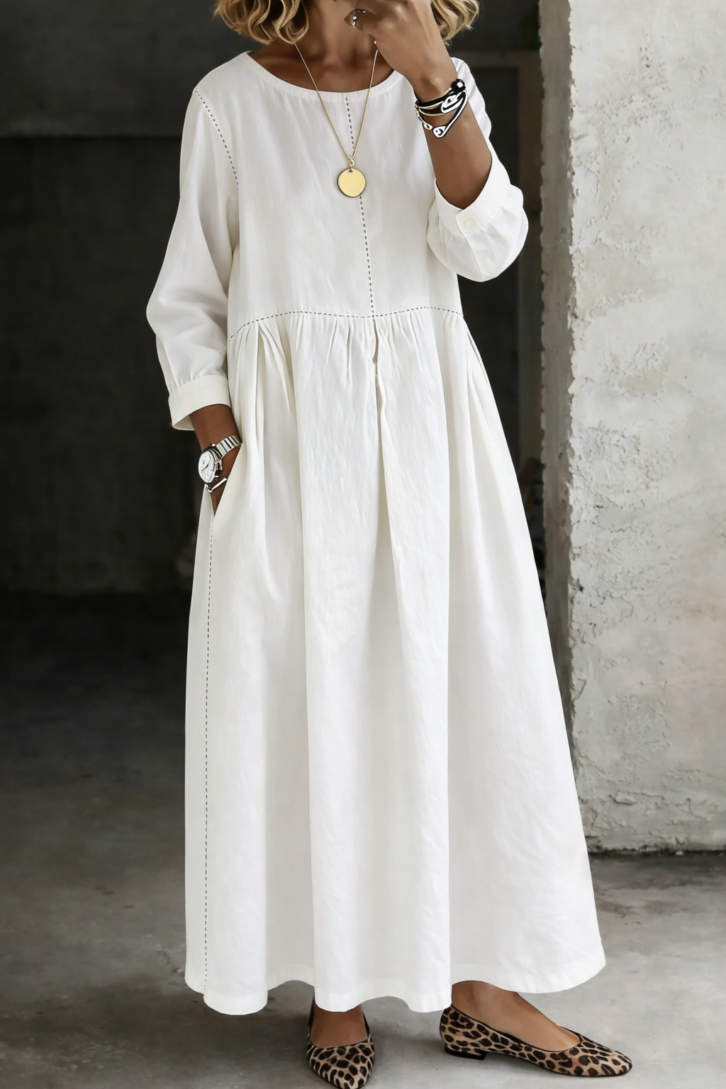Women's Maxi Dress Long Sleeve Round Neck Pockets in White