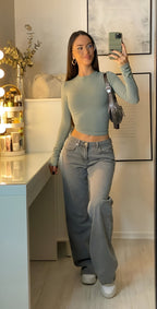 MIA Low-Rise Wide-Leg Jeans