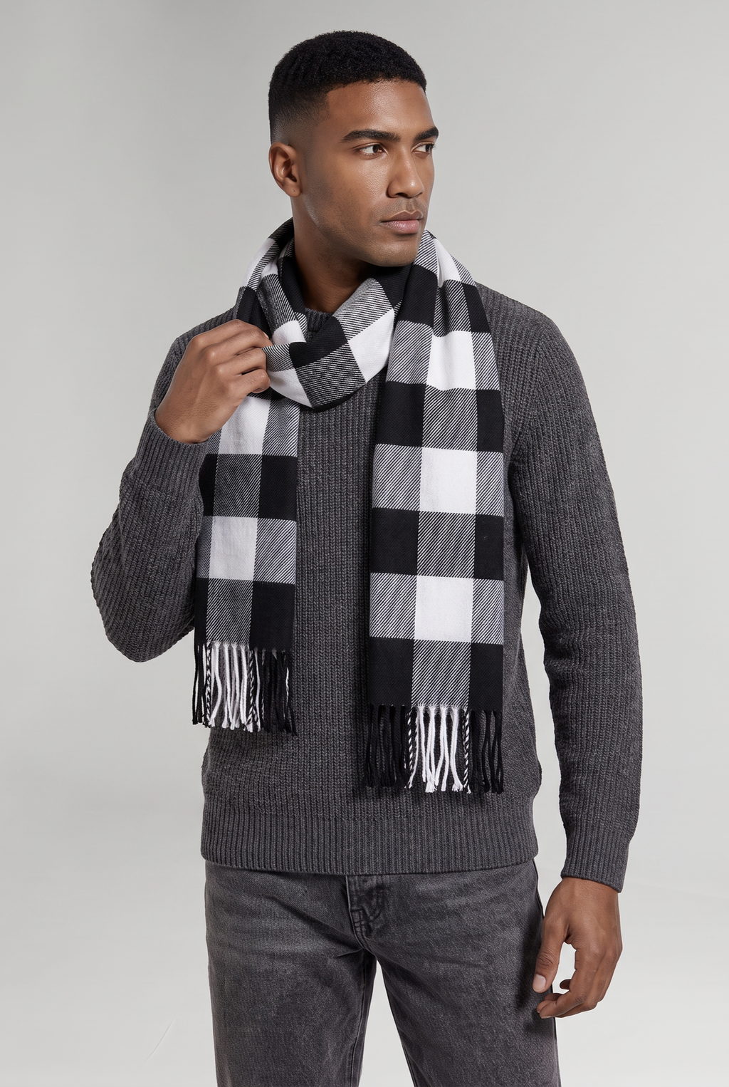 Men's Scarf Checked Tassel Detail in Black & White