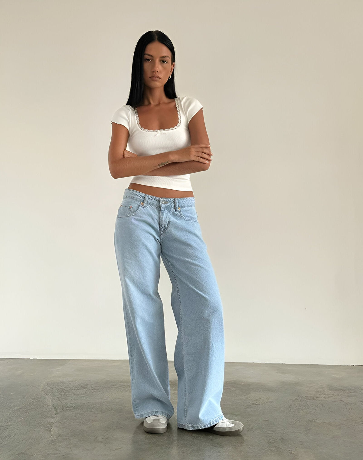 MIA Low-Rise Wide-Leg Jeans