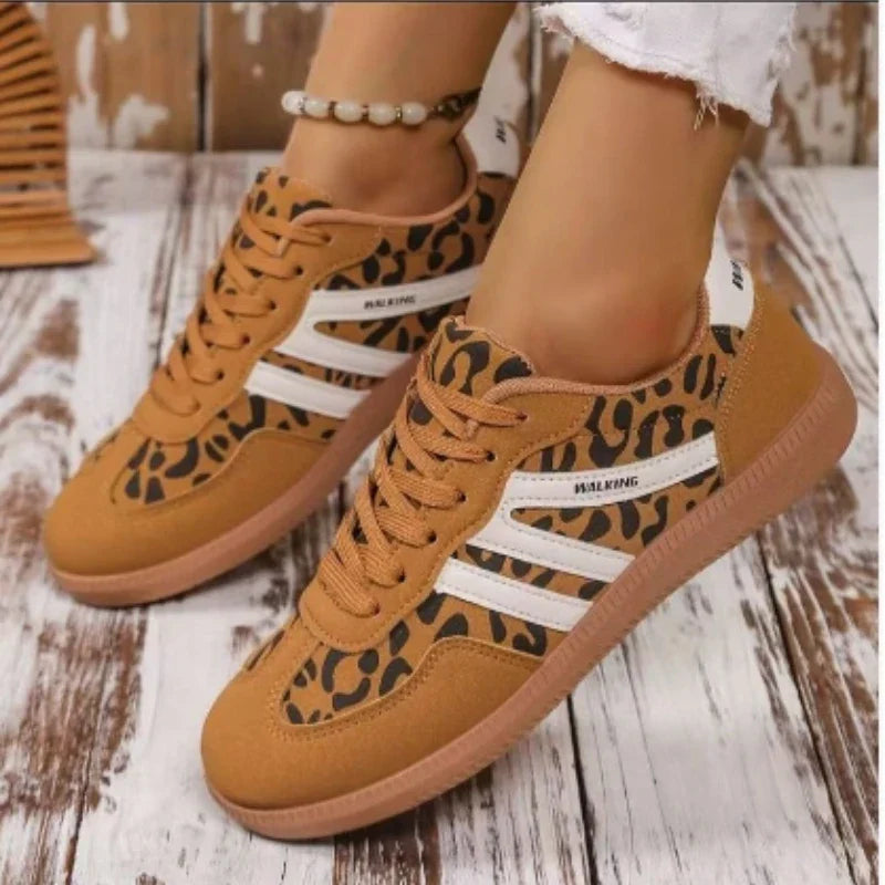 Women's Retro Sneakers: Timeless Style & Superior Comfort