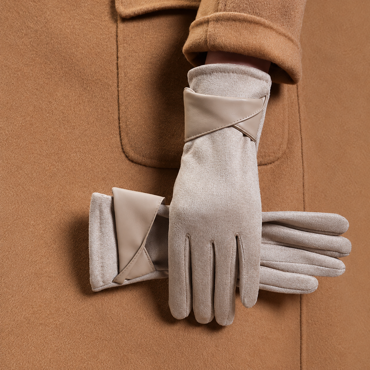 Winter Gloves Women Touchscreen Suede Look in Beige