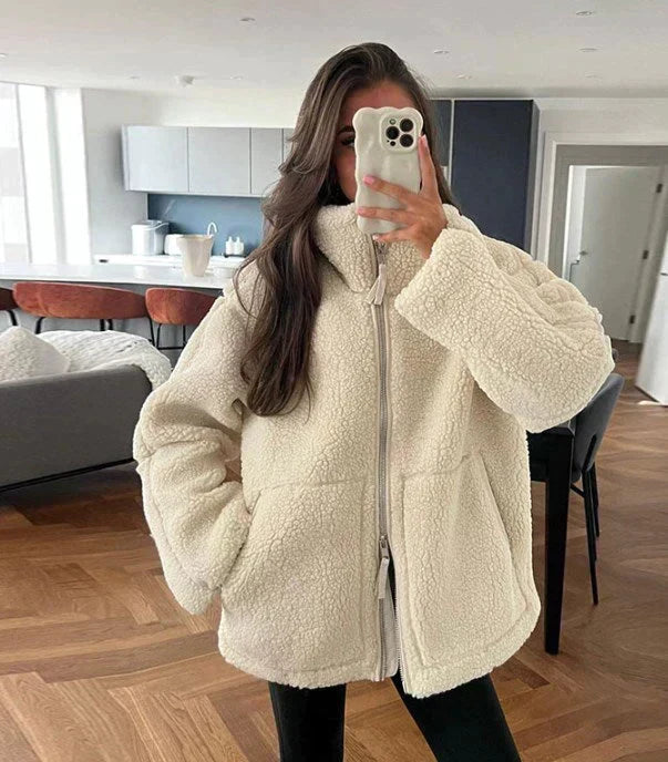 Celeste Luxe Teddy Coat – Oversized Shearling-Style with Stand Collar & Zipper