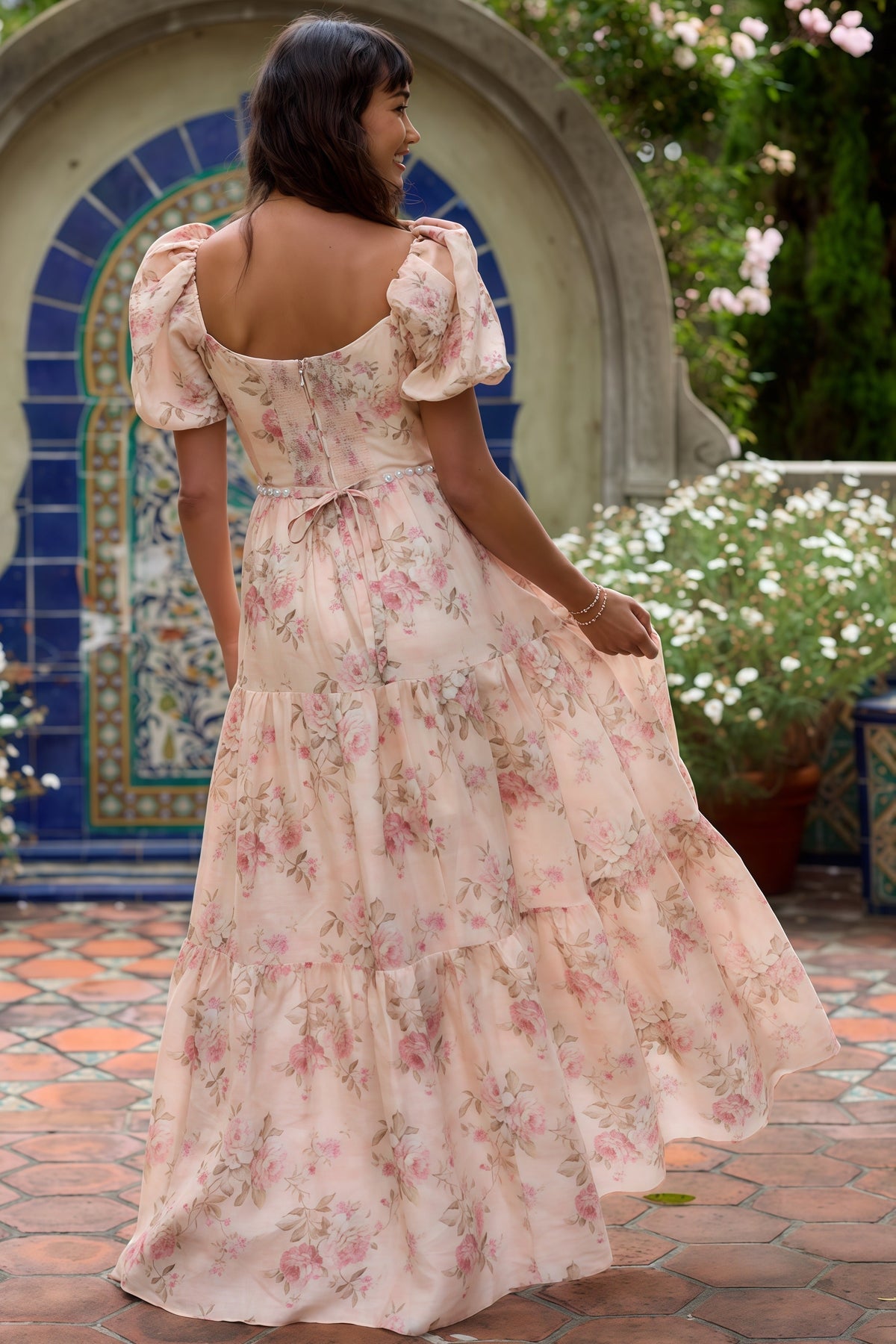 Layla | Elegant Flowy Dress