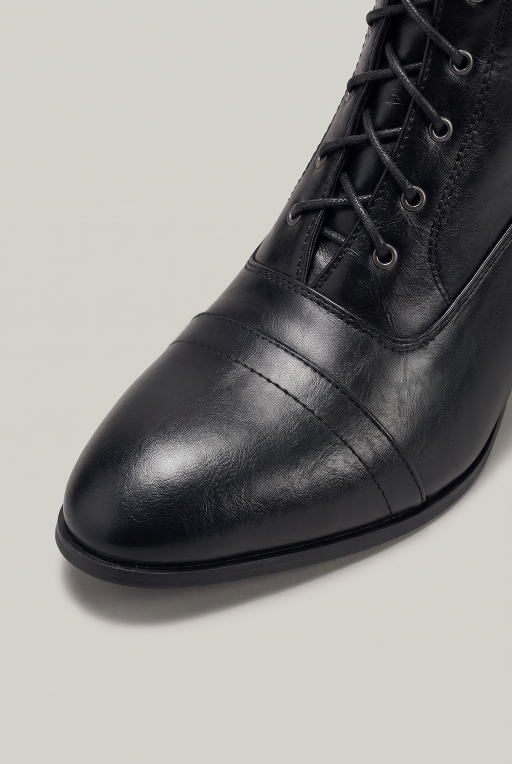 Lace Up Boots Women Heeled Vintage
